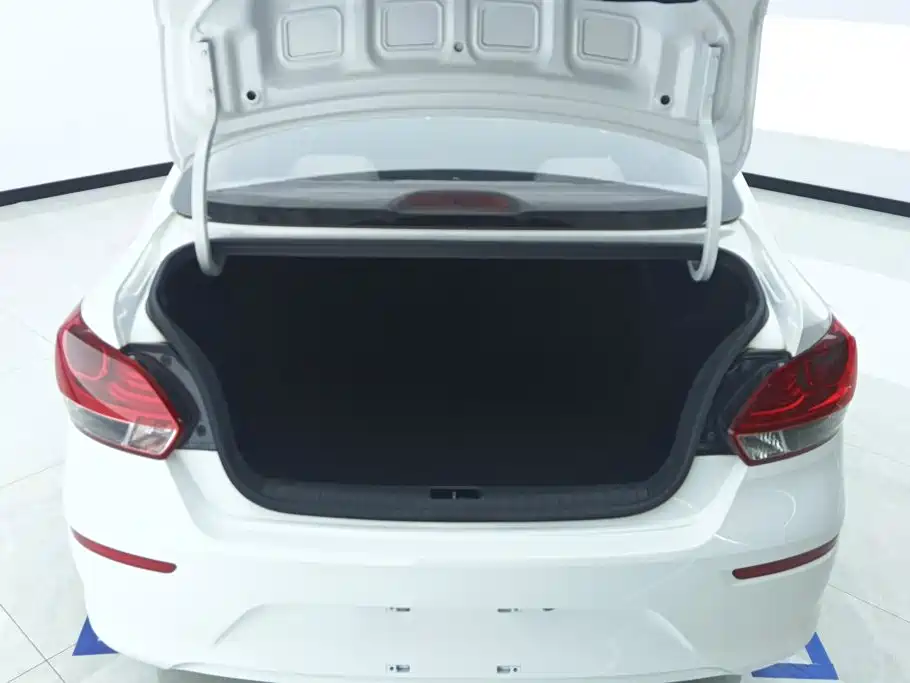 Kia Huanchi — миниатюра 4