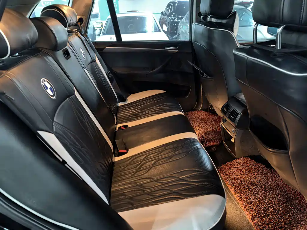 BMW X5 (Import) — миниатюра 6