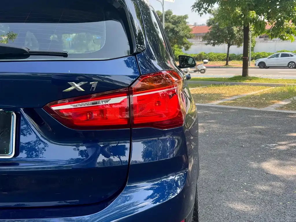 BMW X1 — миниатюра 11