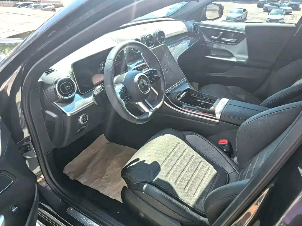 Mercedes-Benz C-Class — миниатюра 5