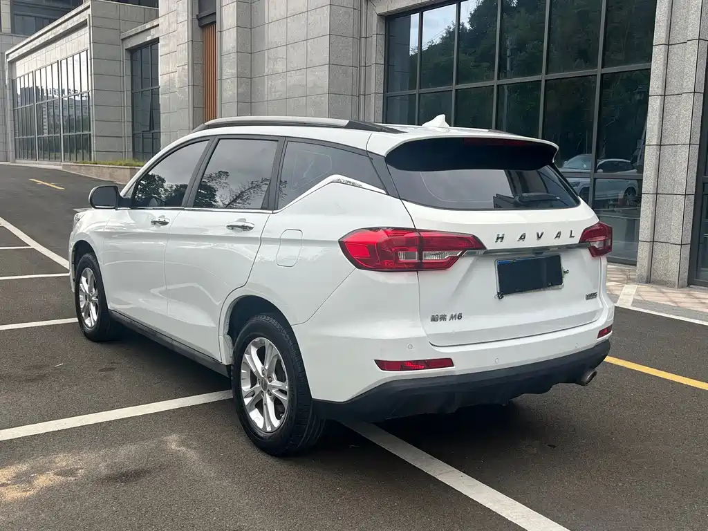 Haval M6 — миниатюра 4