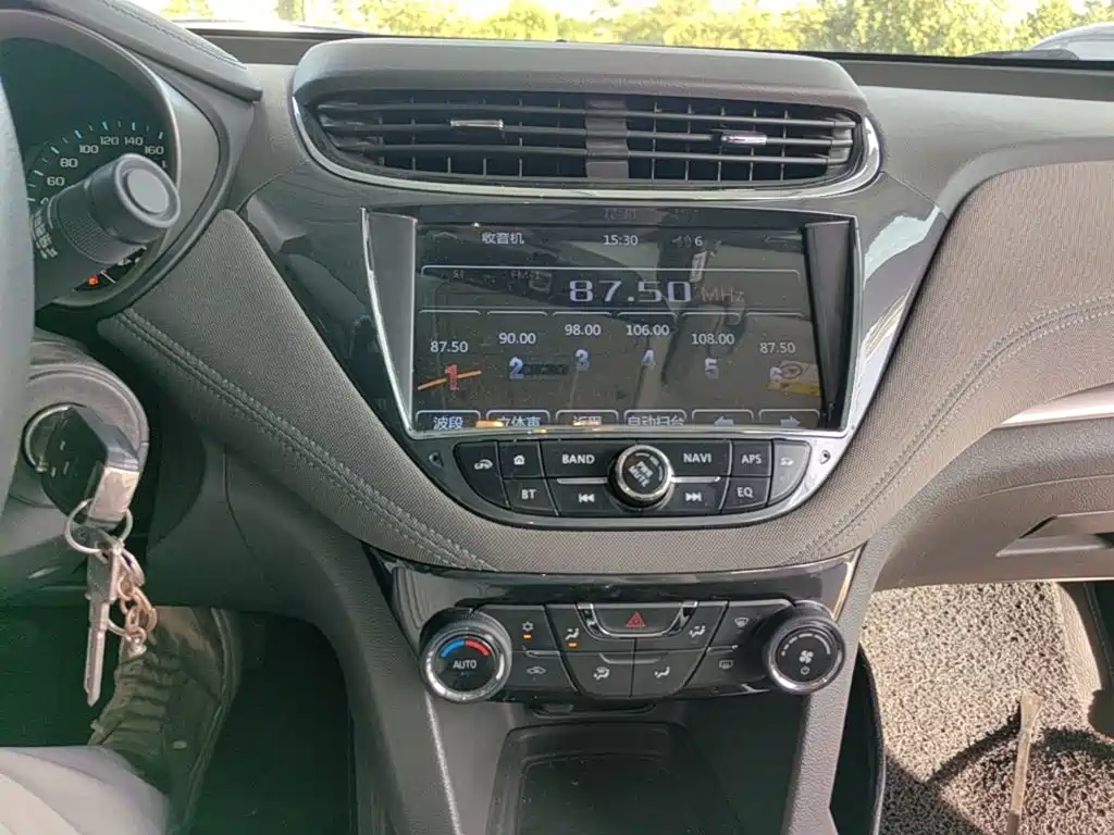 Chevrolet Malibu — миниатюра 13