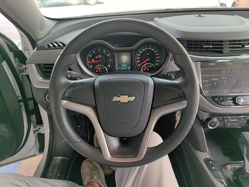 Chevrolet Malibu — миниатюра 11