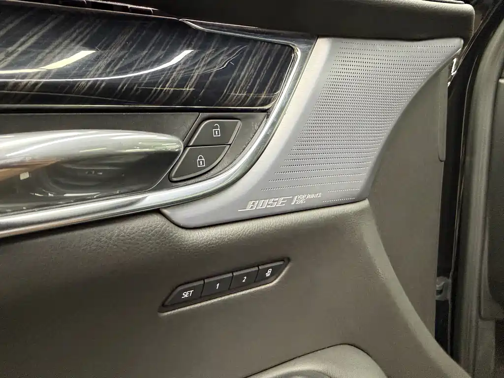 Cadillac XT6 — миниатюра 14