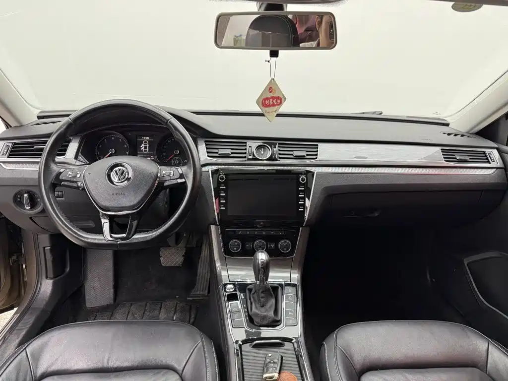 Volkswagen Passat — миниатюра 9