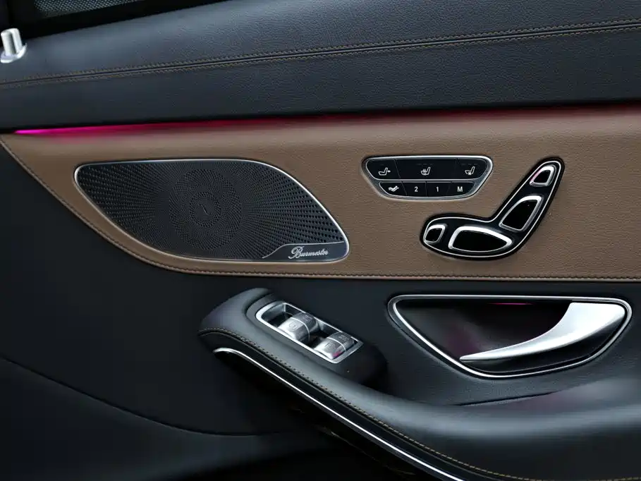 Mercedes-Benz S-Class — миниатюра 24