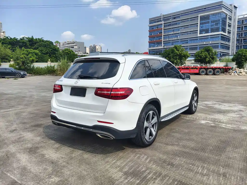 Mercedes-Benz GLC — миниатюра 9