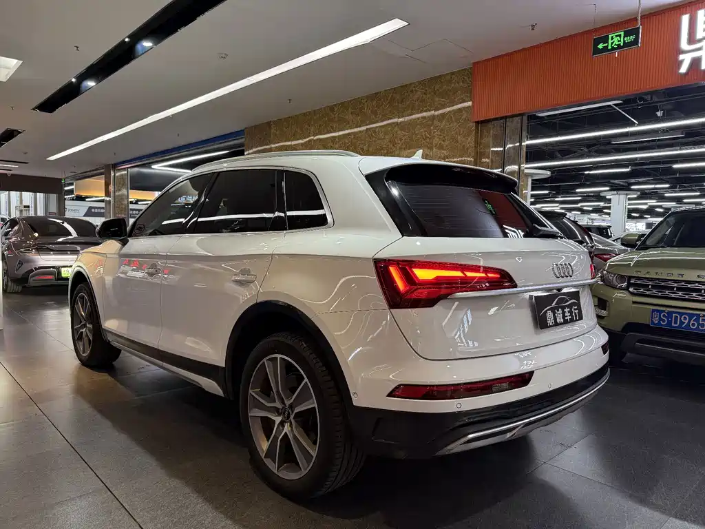Audi Q5L — миниатюра 4