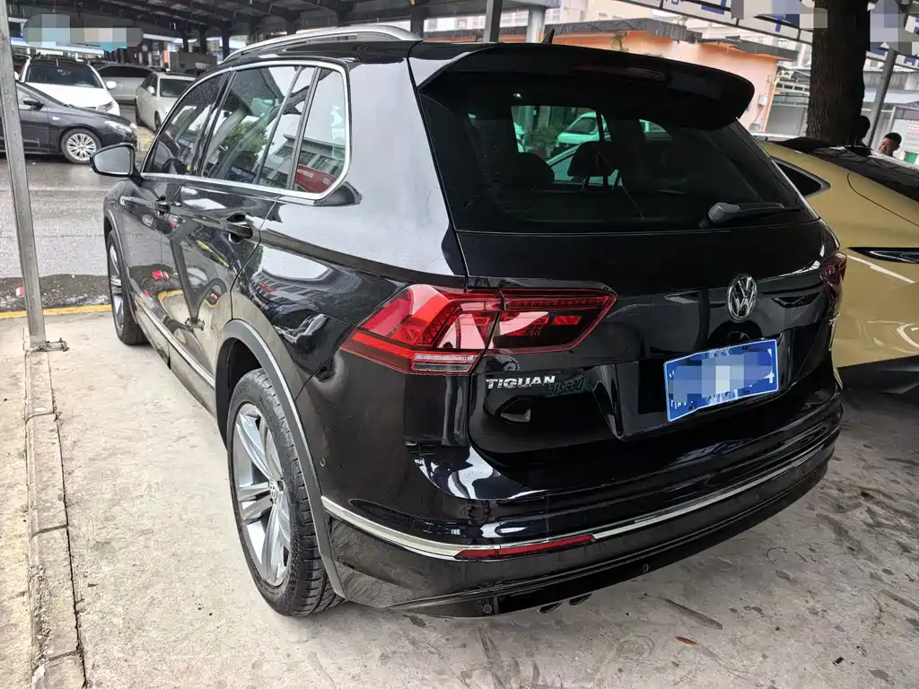Volkswagen Tiguan — миниатюра 13