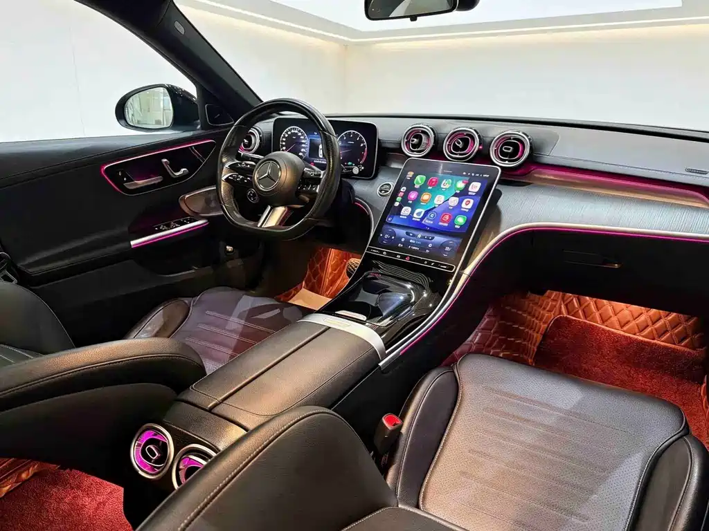Mercedes-Benz C-Class — миниатюра 6