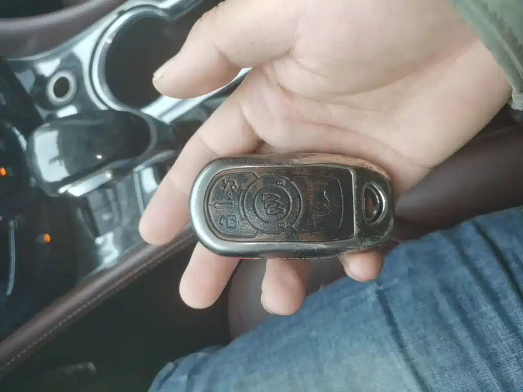 Buick Envision Plus — миниатюра 9