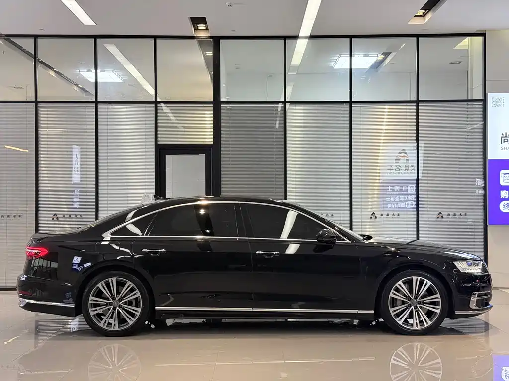 Audi A8 — миниатюра 18