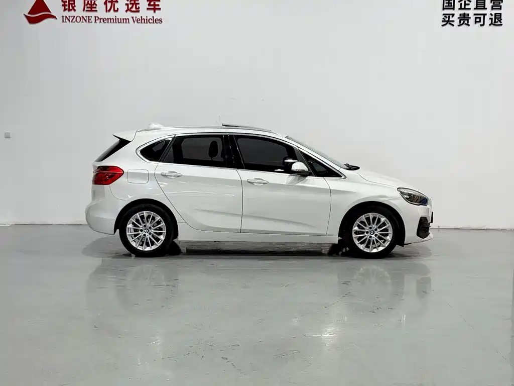 BMW 2 Series Active Tourer — миниатюра 4
