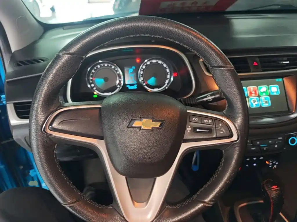 Chevrolet Lova RV — миниатюра 11