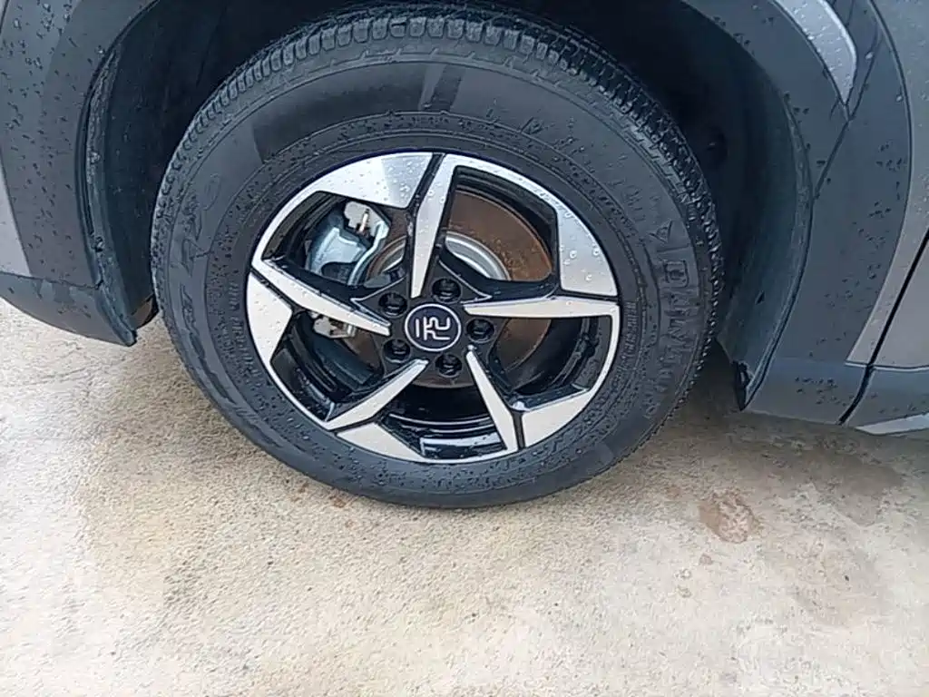 BYD Yuan UP — миниатюра 23