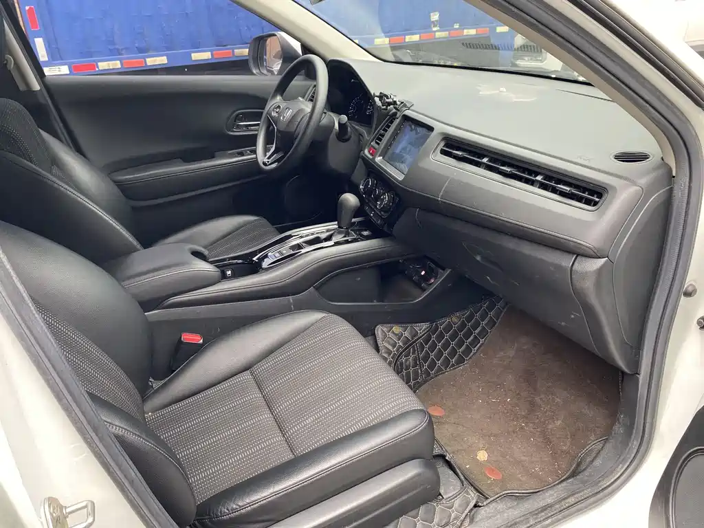 Honda Vezel 2017 1.8L CVT
