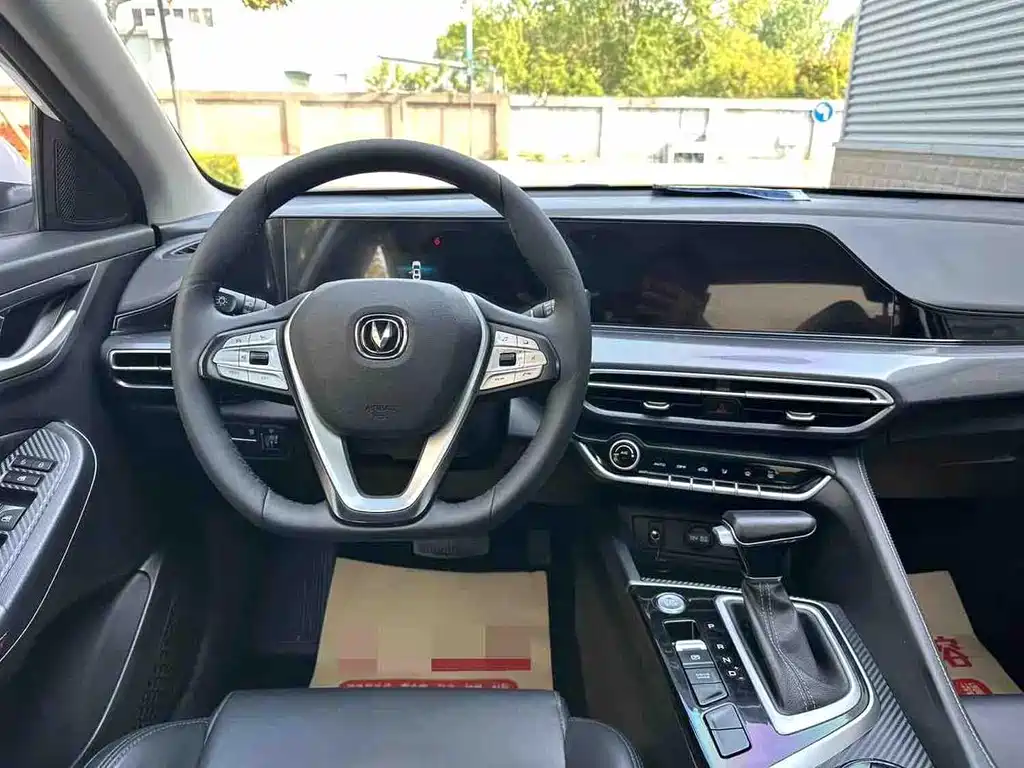 Changan Eado — миниатюра 9