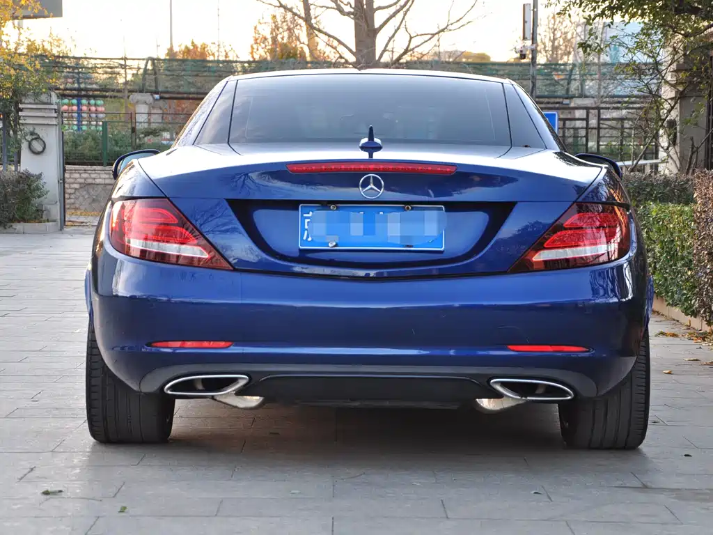 Mercedes-Benz SLC — миниатюра 10
