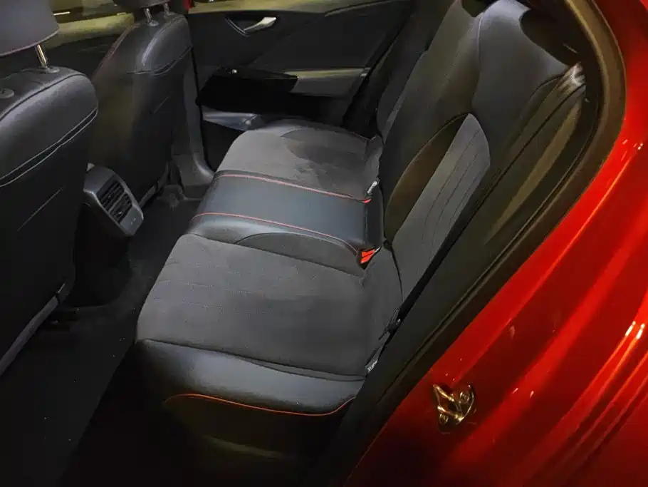 Volkswagen ID.3 — миниатюра 11