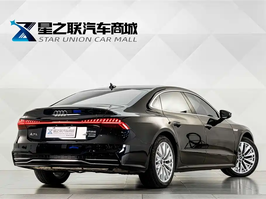 Audi A7L — миниатюра 6