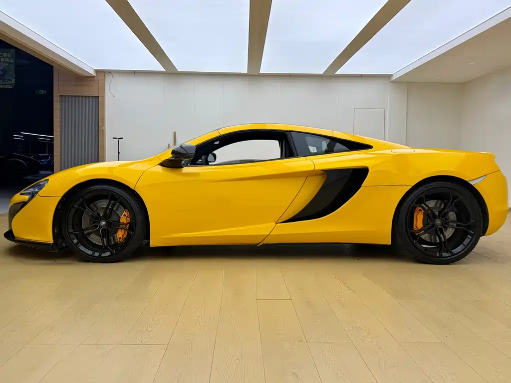 McLaren 12C — миниатюра 9