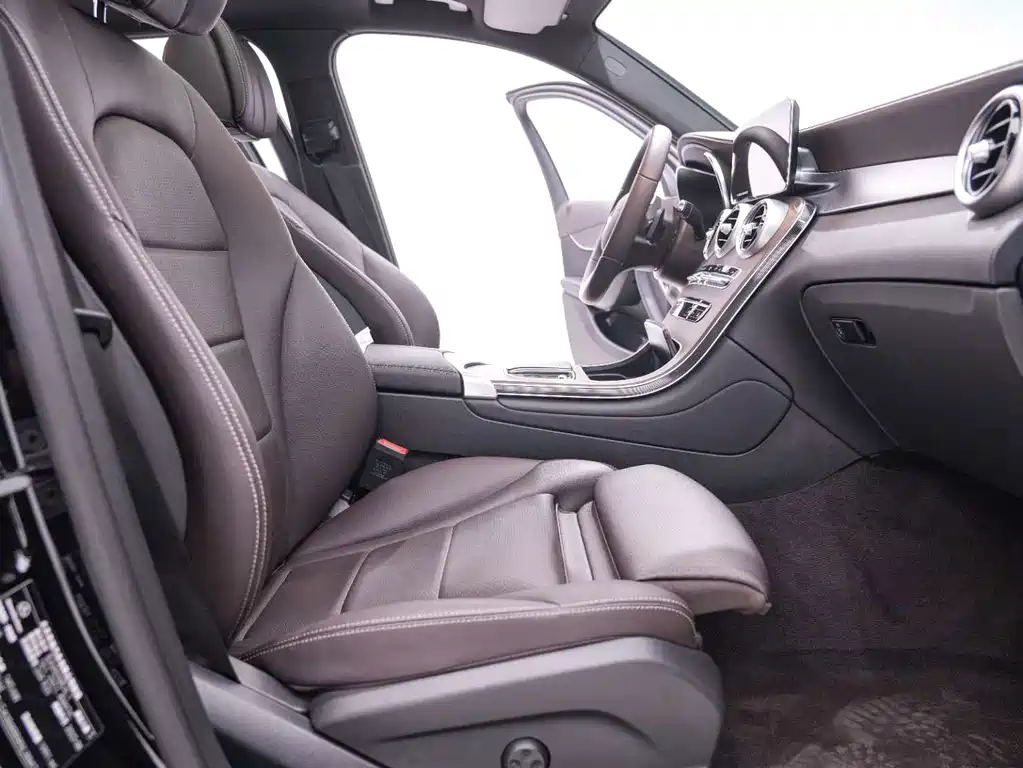 Mercedes-Benz GLC 2022 — фото 25