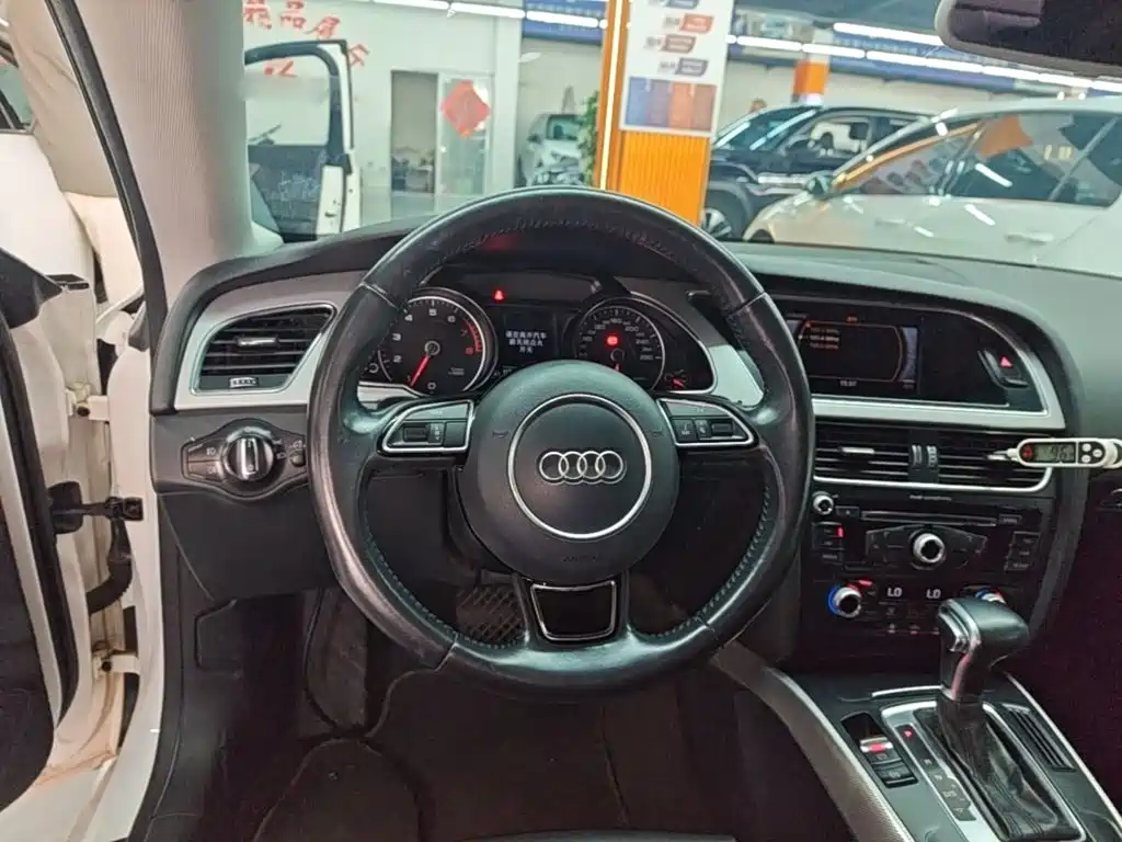 Audi A5 (Import) — миниатюра 11