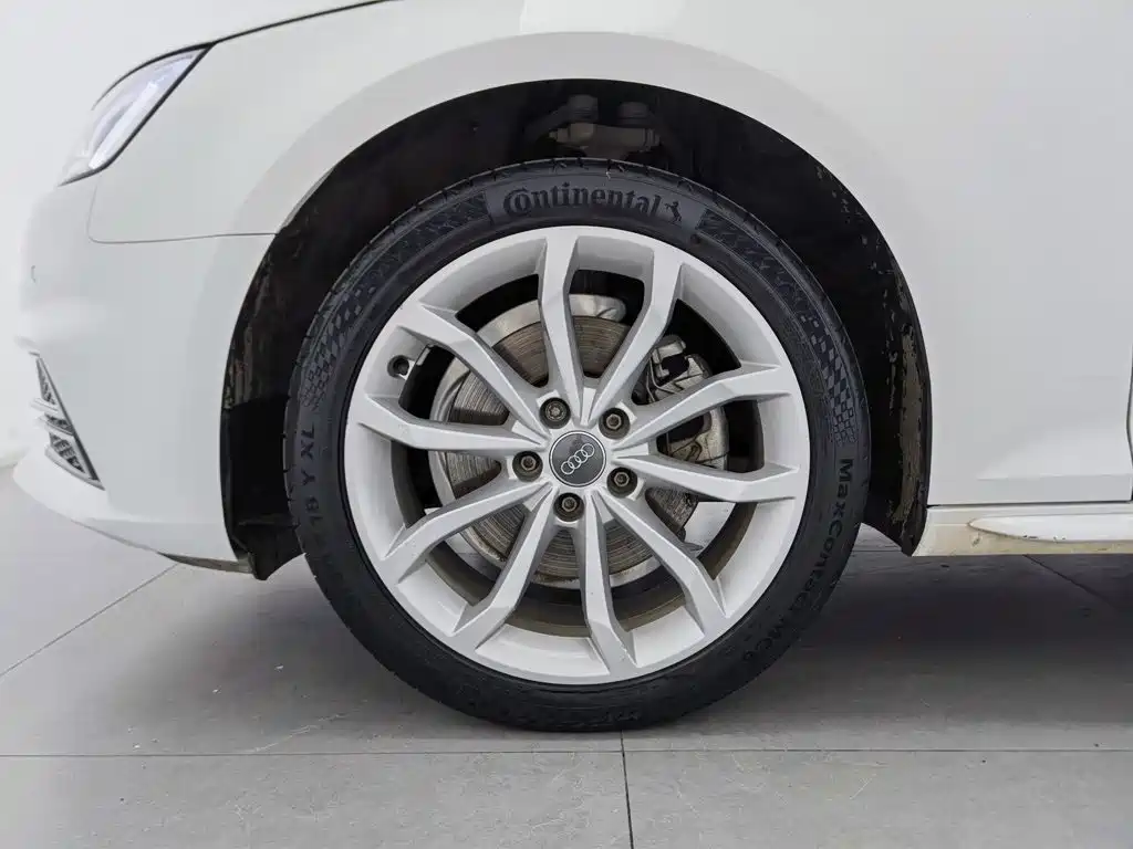 Audi A4L — миниатюра 17