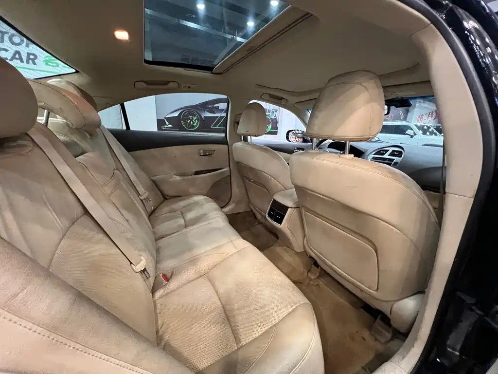 Lexus ES — миниатюра 10