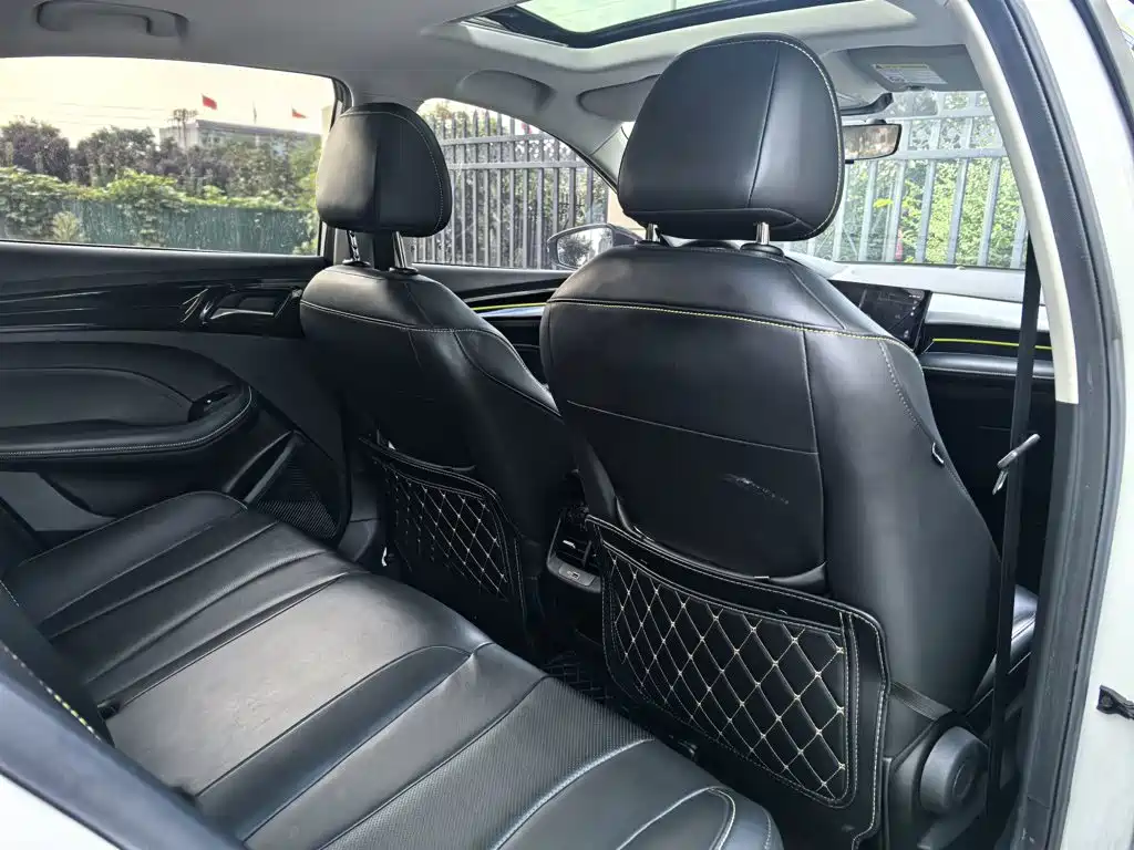 Roewe i5 — миниатюра 18
