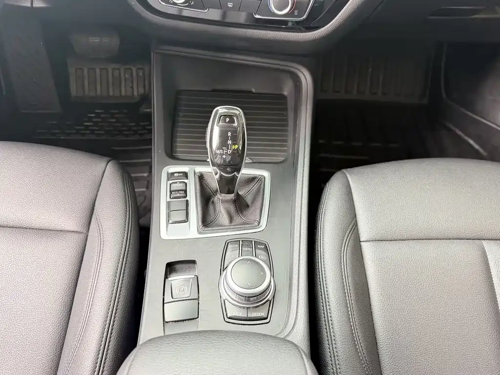 BMW 1 Series — миниатюра 12
