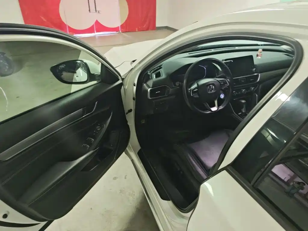 Honda Inspire — миниатюра 18