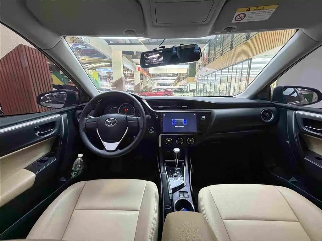 Toyota Corolla — миниатюра 5