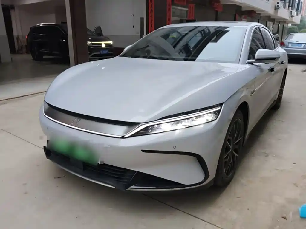 BYD Han — миниатюра 2