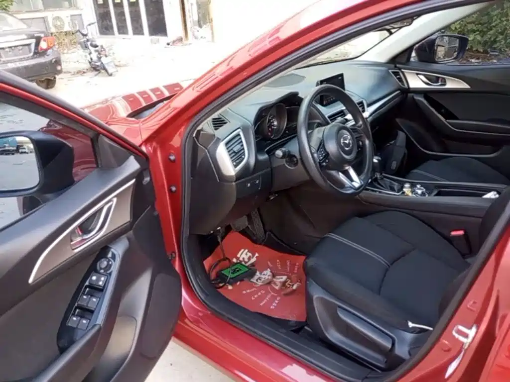 Mazda 3 Axela — миниатюра 16