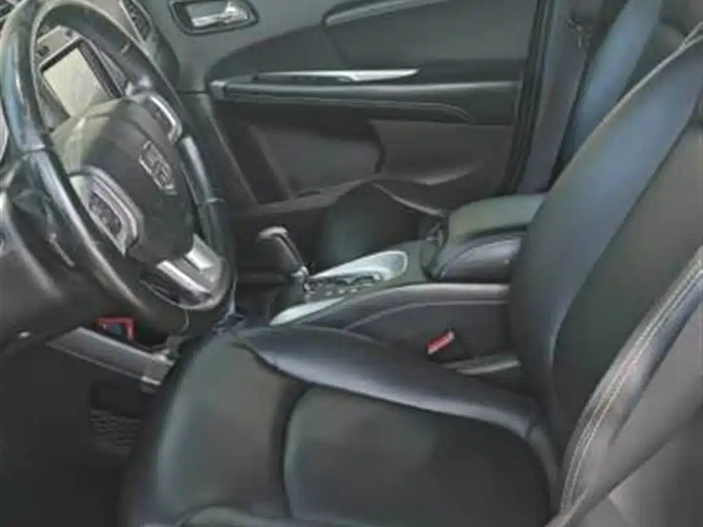 Dodge Journey 2013 2.4L