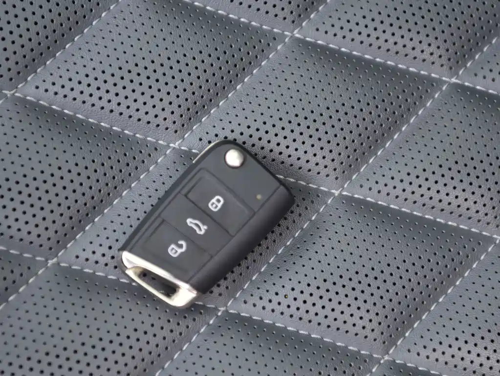 Volkswagen Sagitar — миниатюра 21