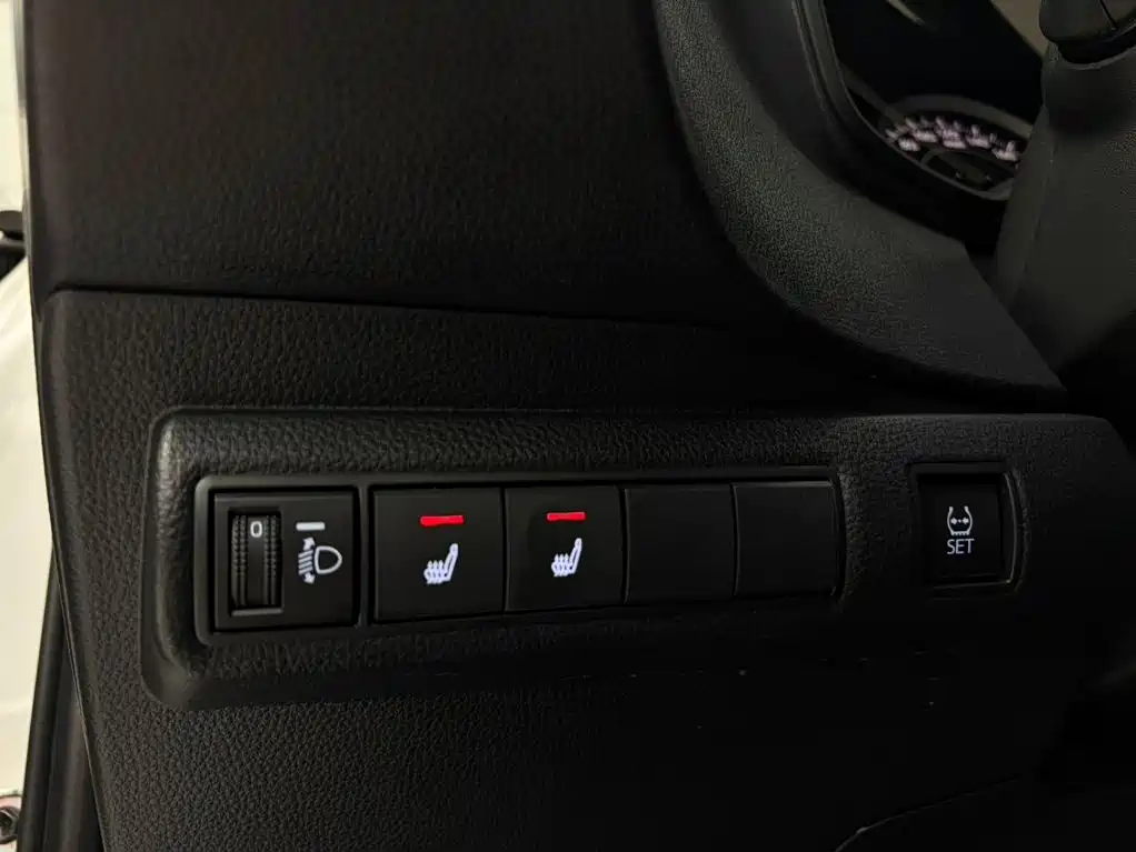 Toyota Levin TNGA 1.5L CVT Progressive Edition, фото 10