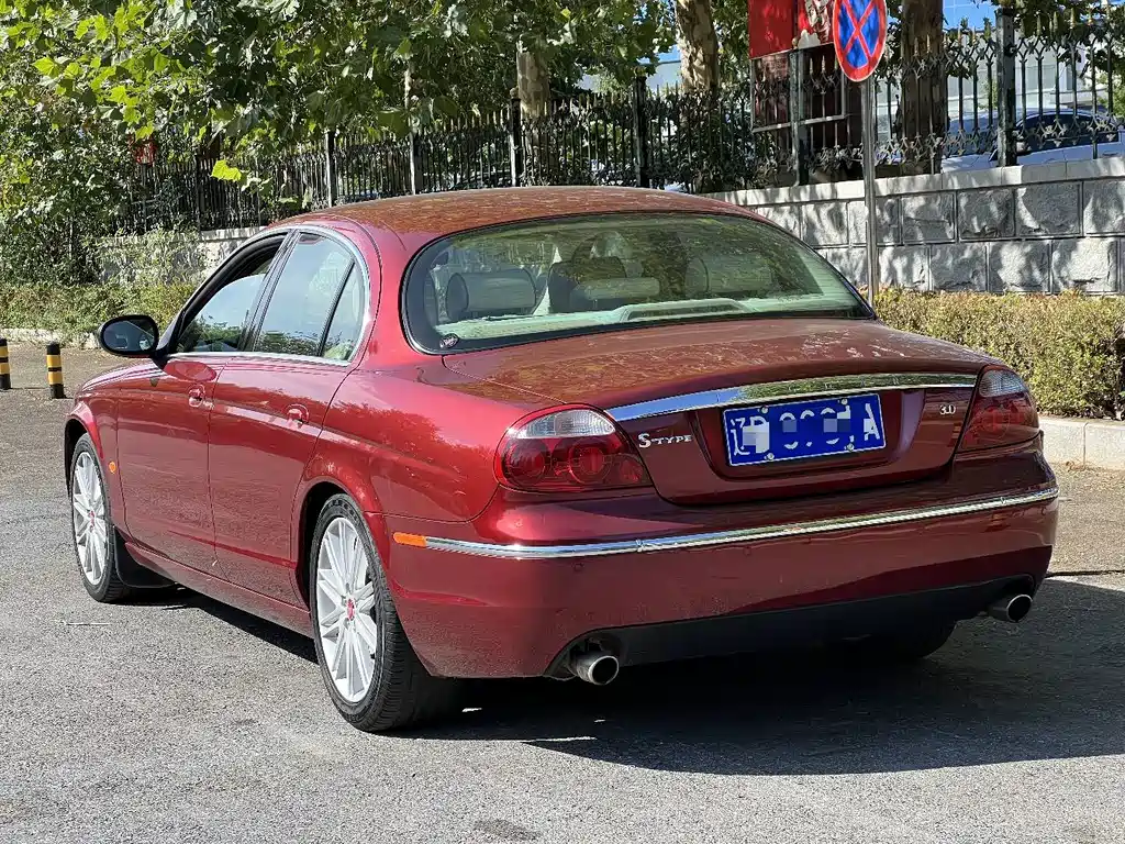 Jaguar S-TYPE — миниатюра 16