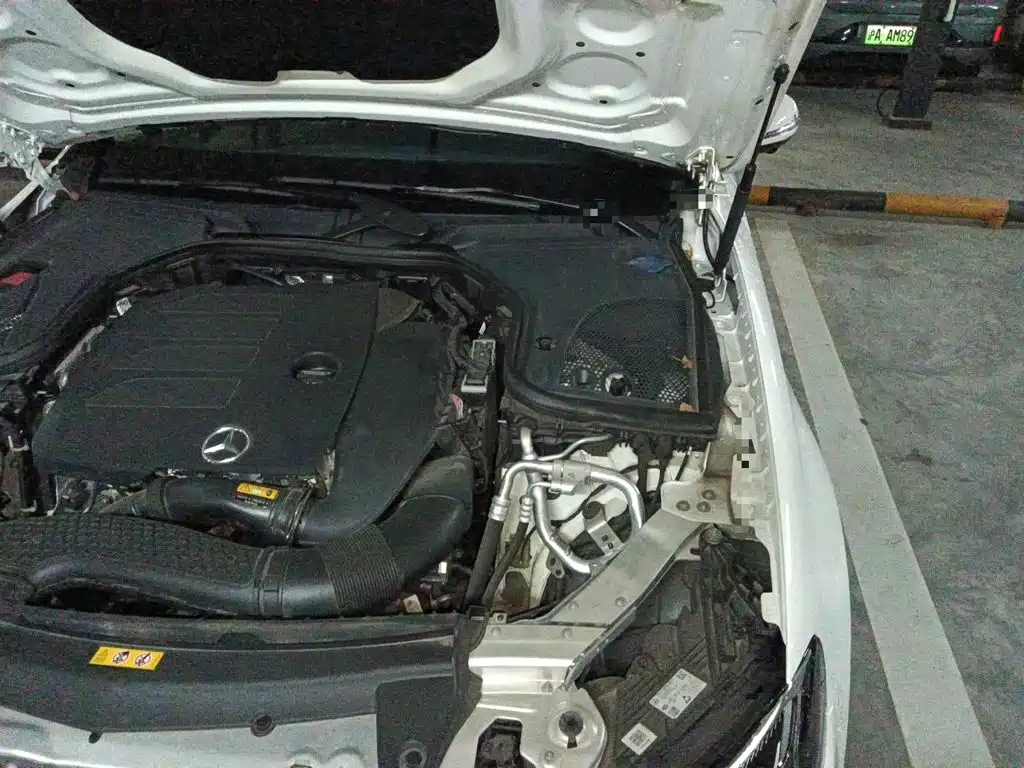 Mercedes-Benz E-Class — миниатюра 21