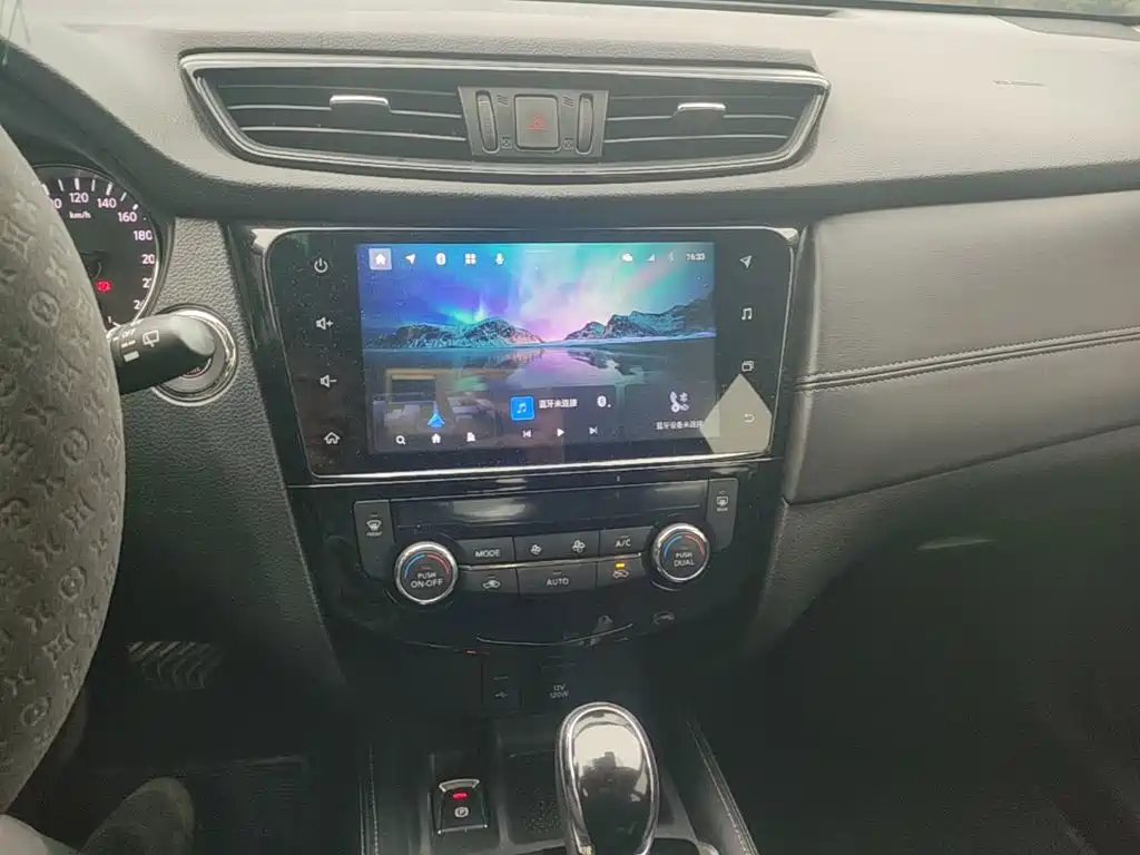 Nissan X-Trail — миниатюра 13