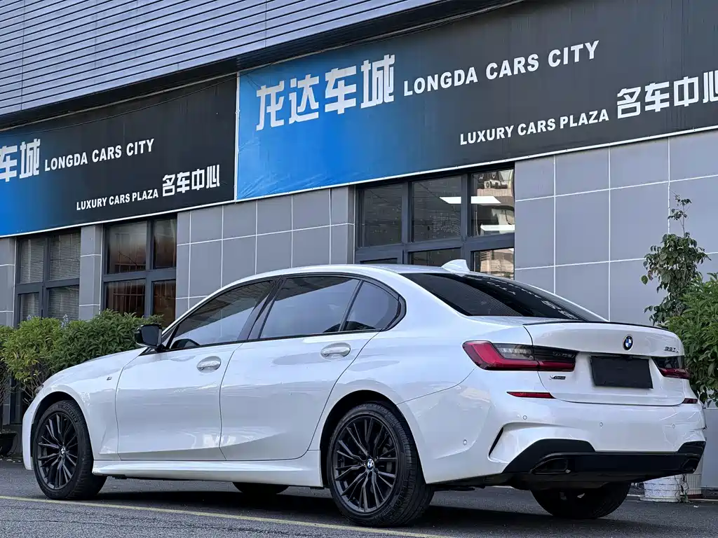 BMW 3 Series — миниатюра 12