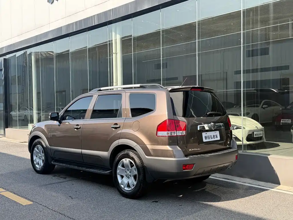 Kia Borrego 2015 3.8L Luxury IV