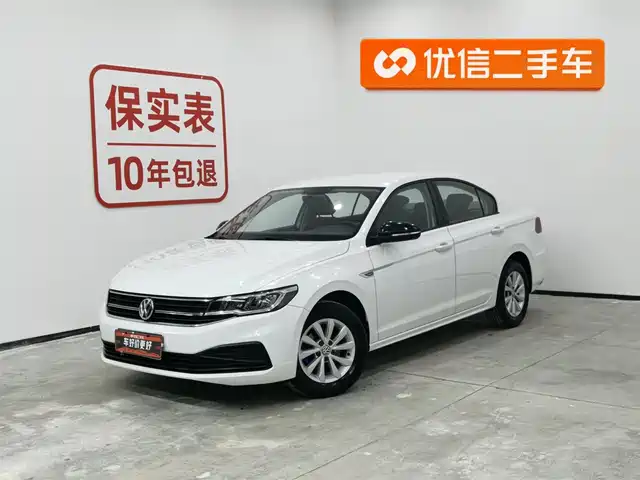 VOLKSWAGEN BORA 2019