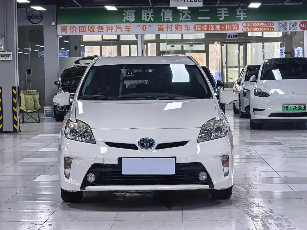 Toyota Prius — миниатюра 2
