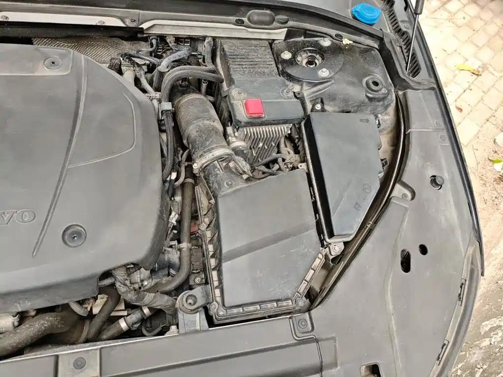 Volvo S90 — миниатюра 21