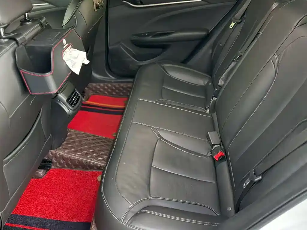 Buick Excelle — миниатюра 7