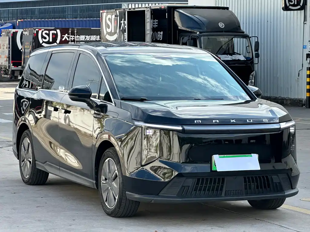 SAIC MAXUS EVERYONE 7