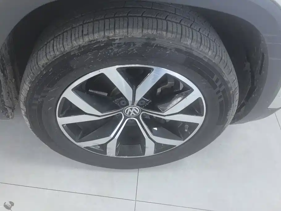 Volkswagen Teramont — миниатюра 6
