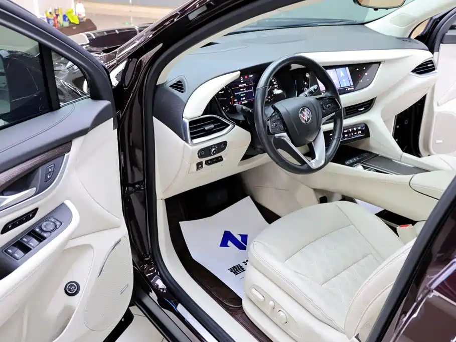 Buick Enclave — миниатюра 15